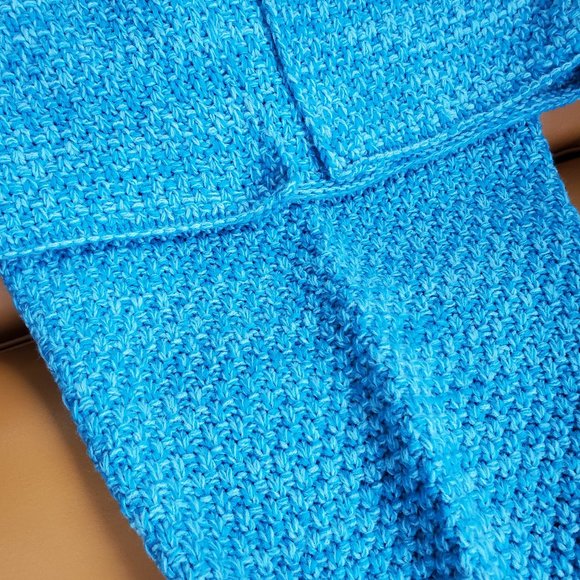 Adult Kids Girls Teal Mermaid Tail Crochet Sofa Blanket Soft Comfy Warm Wearable - Picture 10 of 11